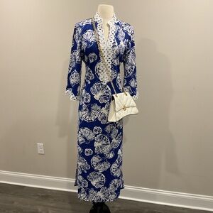 Chico's Navy and White Floral resort dress